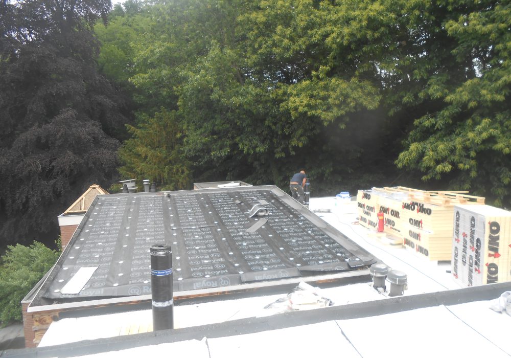 isoleren en aanbrengen bitumen